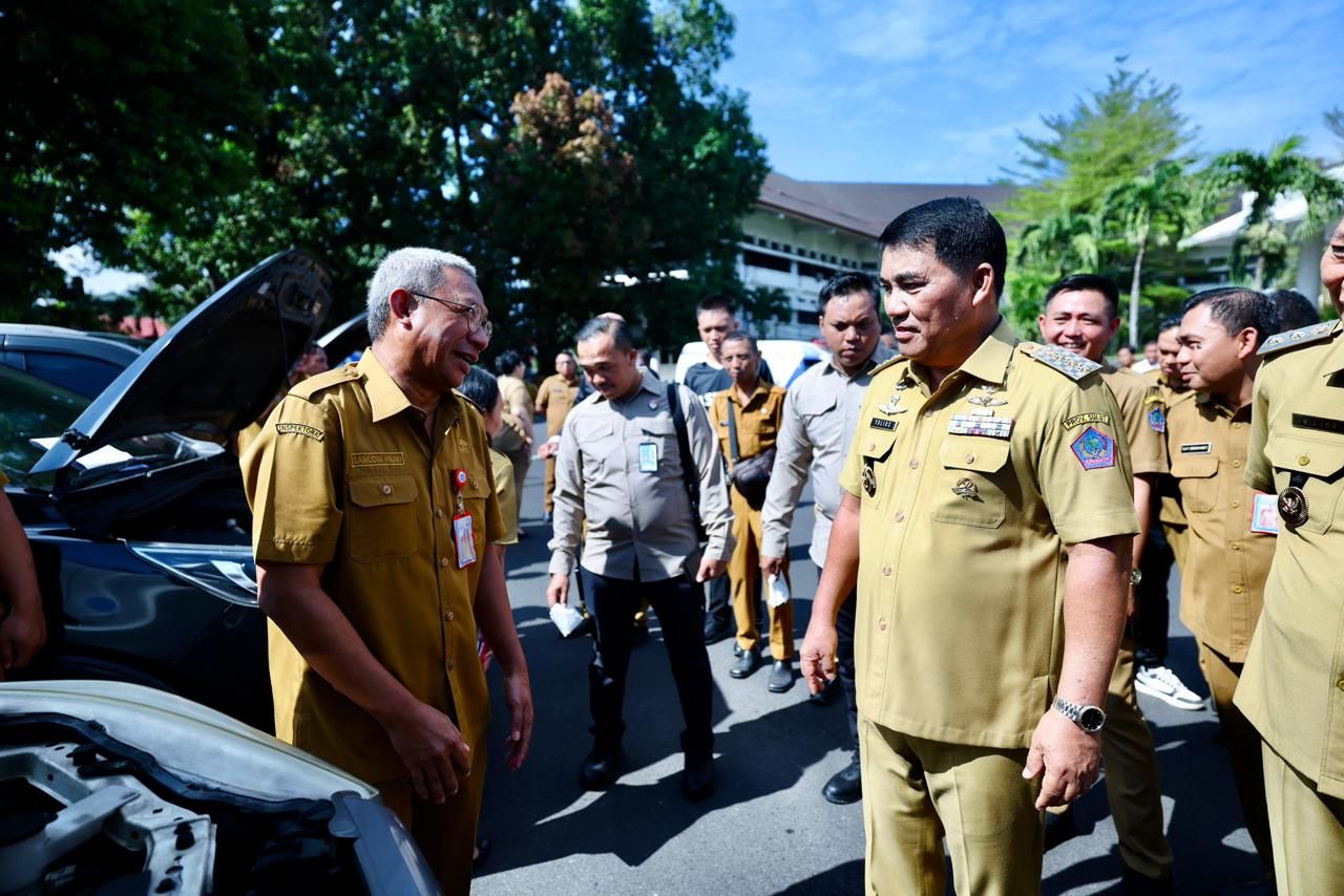 Gubernur Yulius Cek Kendaraan Dinas di Lingkup Pemprov Sulut, Pesan Penting Disampaikan